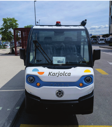 V sodelovanju z Mestno občino Koper Arriva uvaja novo trajnostno rešitev za urbano dostavo v starem mestnem jedru Kopra. Po uspešnem modelu »Kurjerca« bo od 17. novembra 2025 po koprskih ulicah zapeljala tudi Karjolca – manjše električno dostavno vozilo, namenjeno prevozu blaga znotraj mestnega središča.