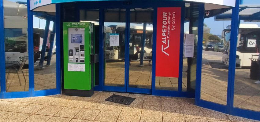 Od 14. novembra nas najdete tudi na Obali, v središču Lucije. Odpiramo vrata nove turistične poslovalnice v TPC Lucija, kjer bo stranke pričakala naša sodelavka Sandra. S svojim znanjem in prijaznim pristopom bo pomagala pri načrtovanju potovanj in ustvarjanju nepozabnih doživetij.